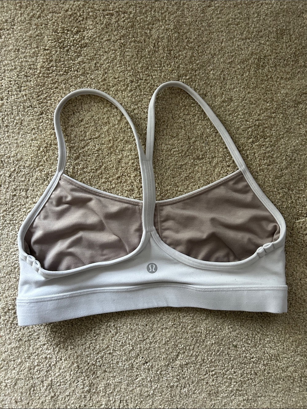 Lululemon Flow Y  Bra. White. Size 4.